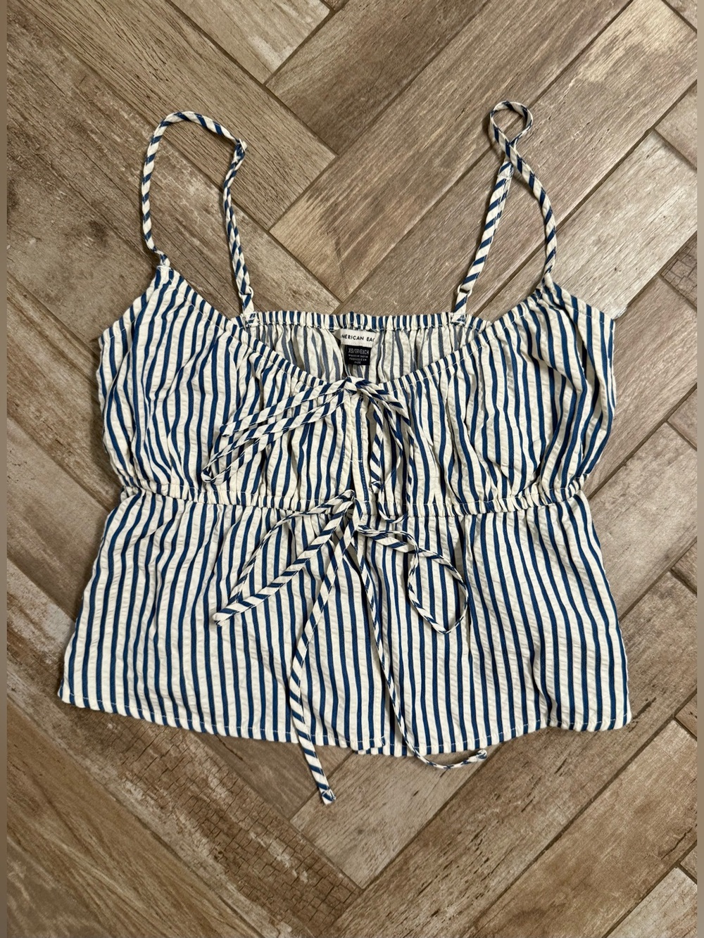 American Eagle tie front seersucker cami tank top